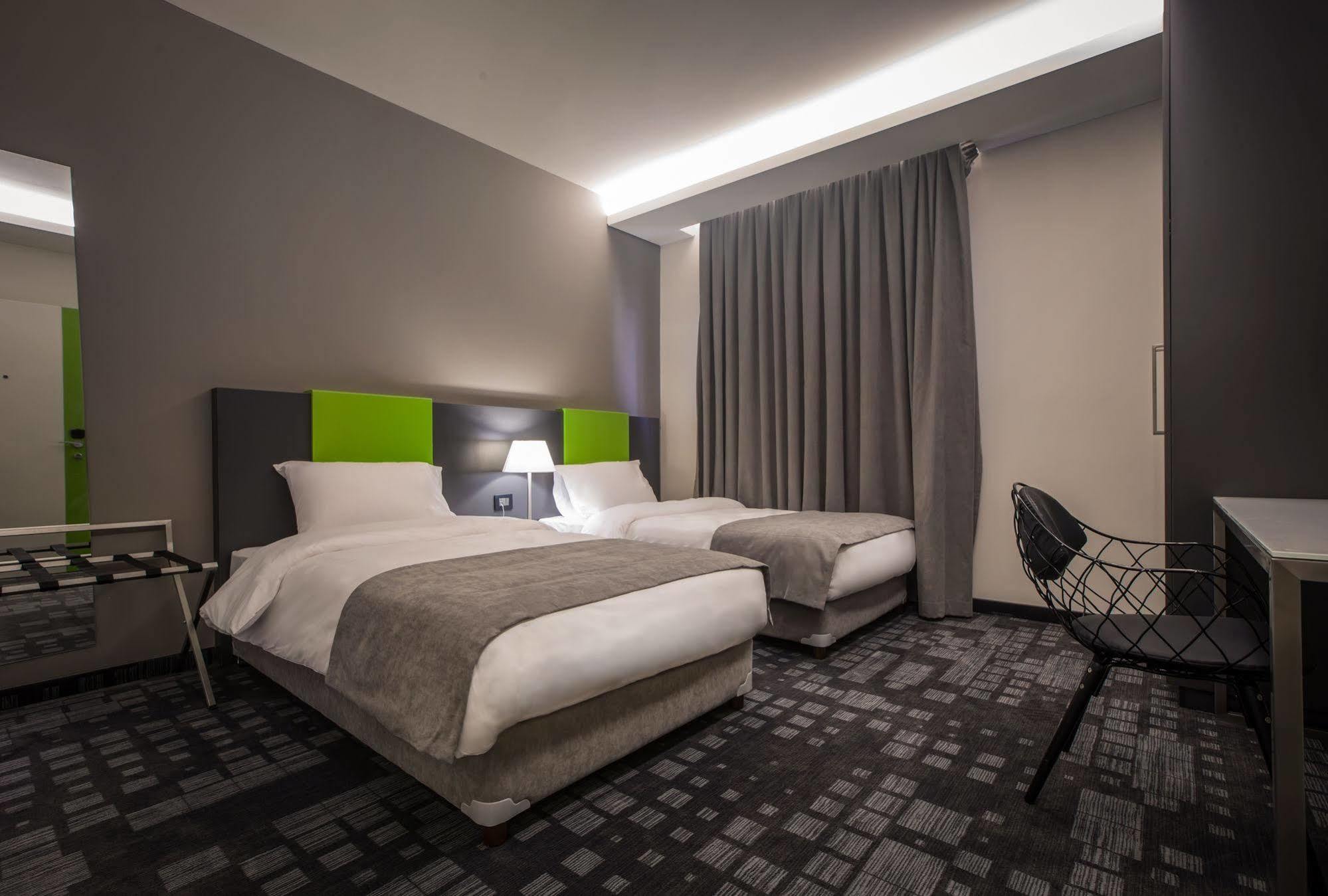 Studio 44 Бейрут Экстерьер фото